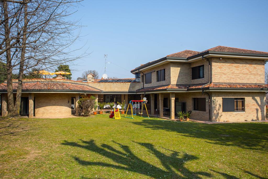 Villagramde Barlassina Exterior photo